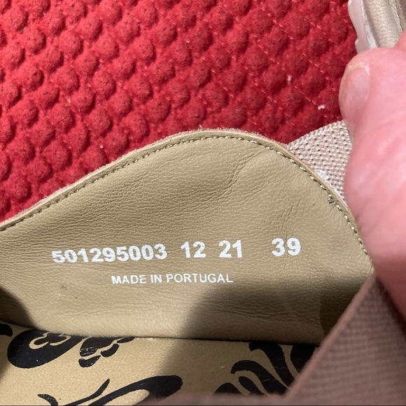 FLY LONDON Sz 39 Whit Pull On Leather Upper Made in Portugal  Sandals - Picture 5 of 9